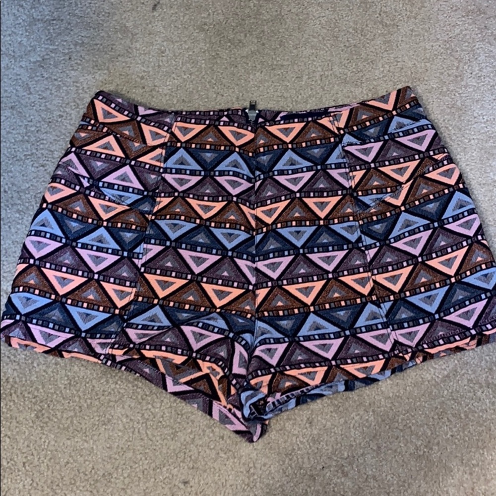 Francesca’s geometric pattern shorts